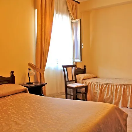 Ai Tre Parchi Bed And Bike Bed & Breakfast